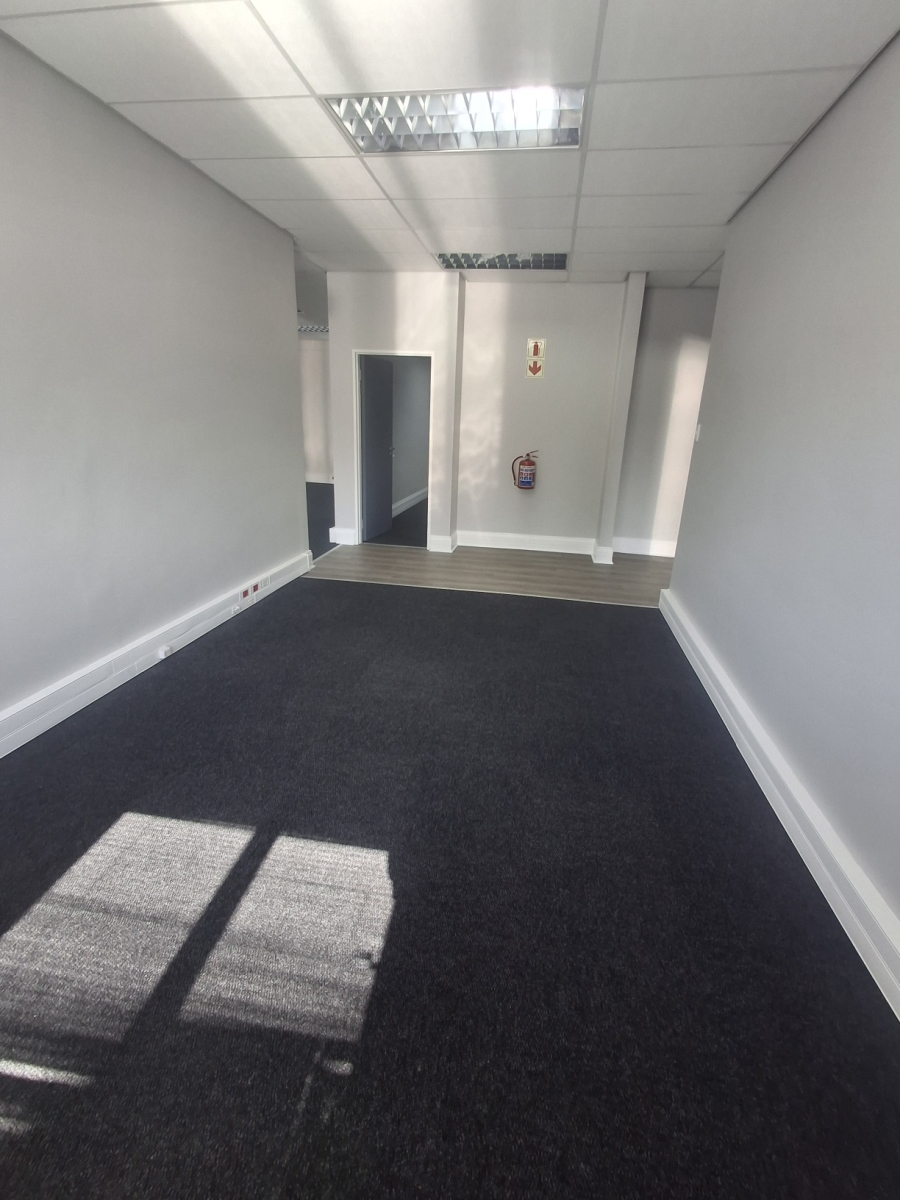 To Let Commercial Property for Rent in Berea Eastern Cape